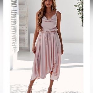Hello Molly Bayshore midi dress
